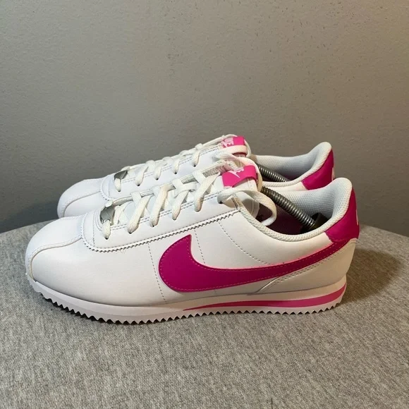 Nike Cortez GS White Laser Fuchsia Size 7Y/Women 8.5 DM0950-104​​ - Picture 5 of 10